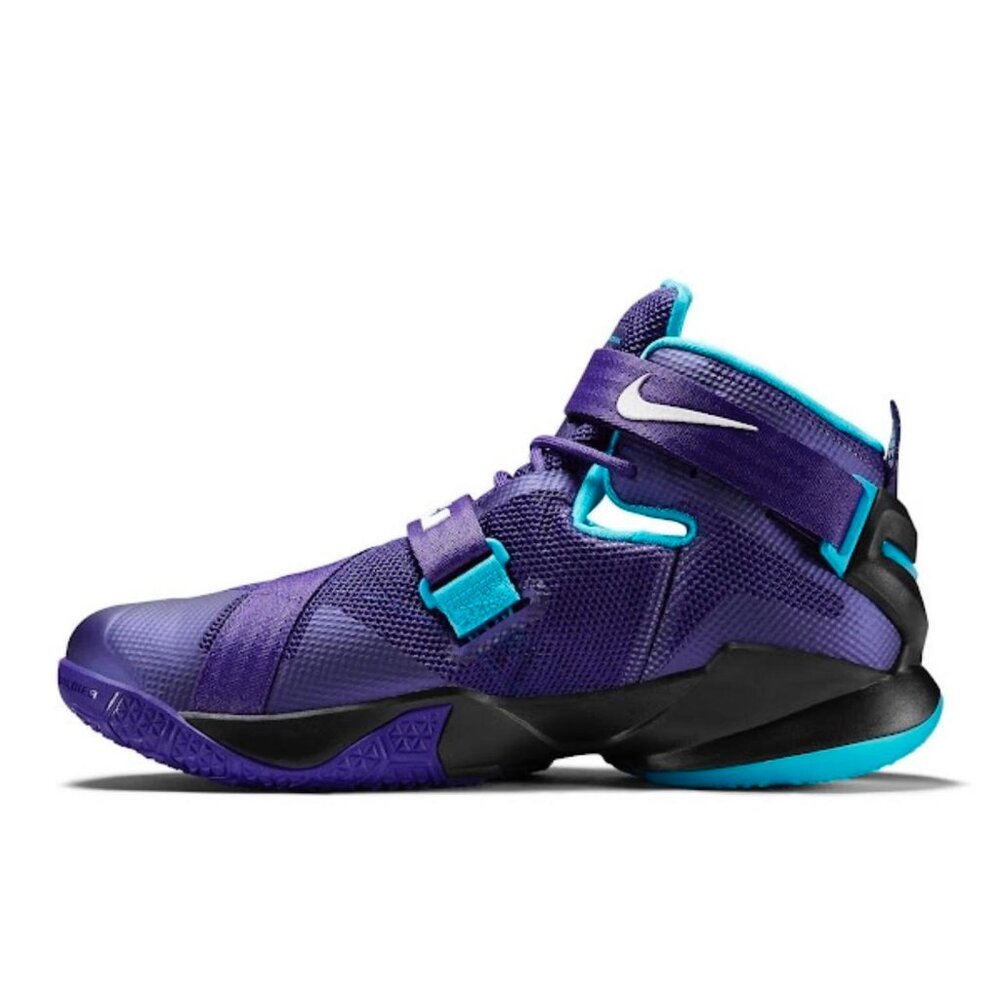 Nike LeBron Soldier 9 "Summit Lake Hornets"